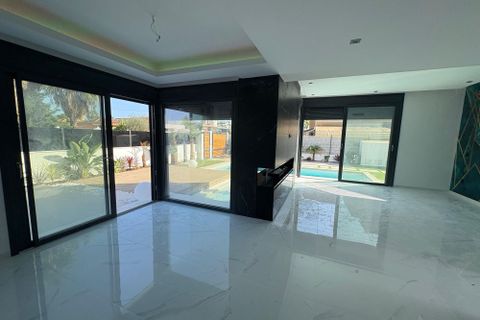 Villa a Torrevieja, Alicante, Torrevieja - € 695.000 | Ref: ks4953 - foto 5
